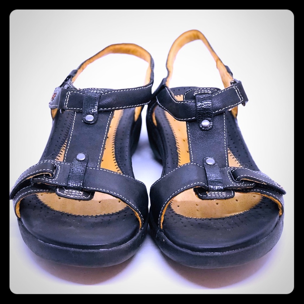 Clarks Unstructured Sandals